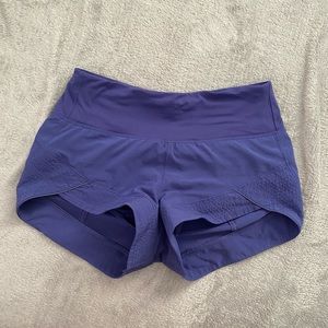 Lululemon shorts size 2